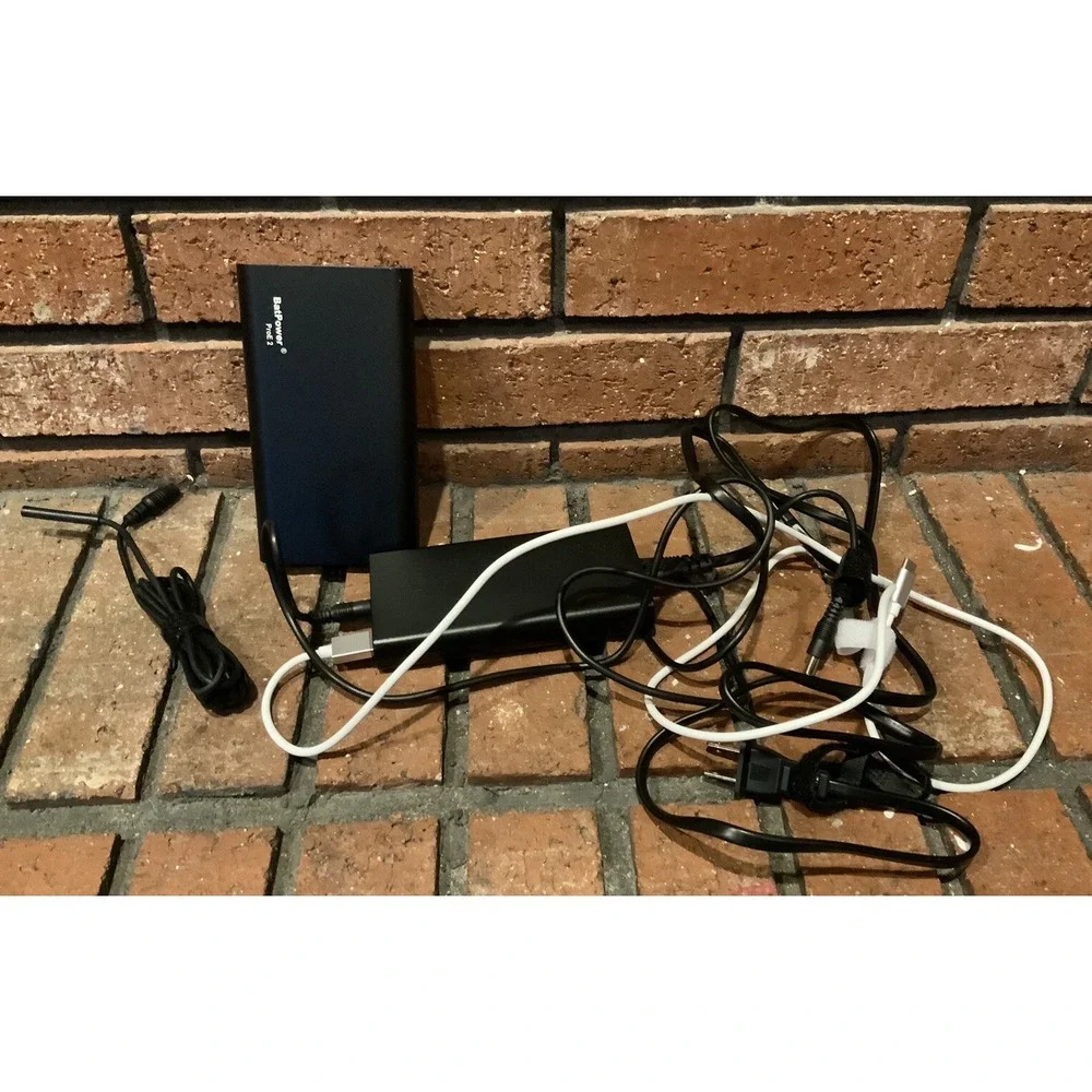 BatPower ProE 2 Portable Battery Charger ES7B 98wh
